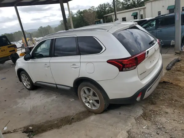 JA4AZ3A3XLZ038446 2020 MITSUBISHI OUTLANDER - Image 2