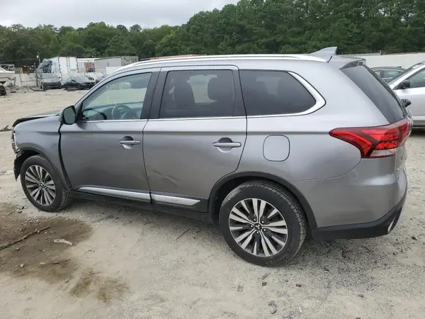 JA4AZ3A3XLZ040603 2020 MITSUBISHI OUTLANDER - Image 2