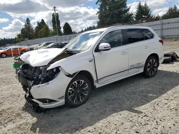JA4J24A50JZ051456 2018 MITSUBISHI OUTLANDER - Image 1