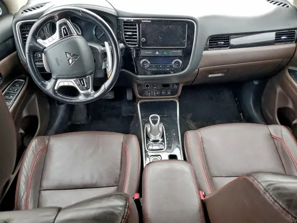 JA4J24A50JZ056236 2018 MITSUBISHI OUTLANDER - Image 8