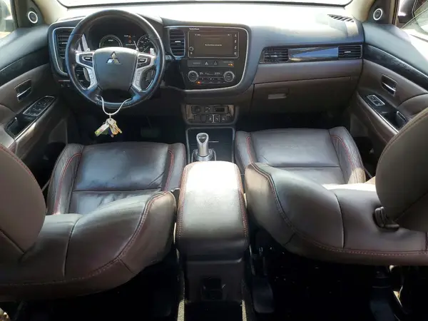 JA4J24A50JZ056639 2018 MITSUBISHI OUTLANDER - Image 8