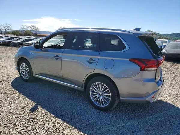 JA4J24A50KZ037199 2019 MITSUBISHI OUTLANDER - Image 2