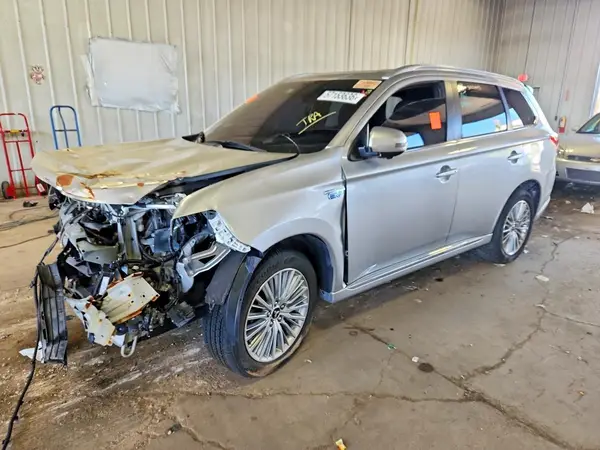 JA4J24A50LZ029153 2020 MITSUBISHI OUTLANDER - Image 1