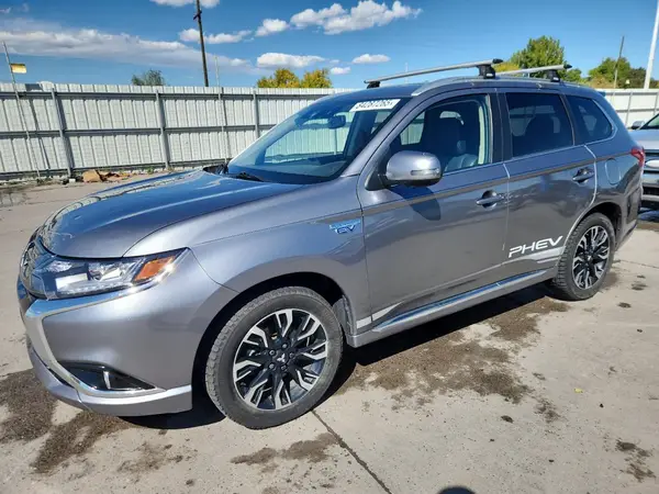 JA4J24A51JZ033533 2018 MITSUBISHI OUTLANDER - Image 1