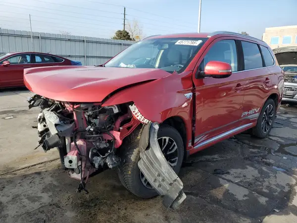 JA4J24A51JZ054818 2018 MITSUBISHI OUTLANDER - Image 1