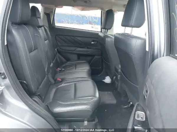 JA4J24A51JZ605376 2018 MITSUBISHI OUTLANDER - Image 8