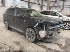 JA4J24A51JZ619939 2018 MITSUBISHI OUTLANDER
