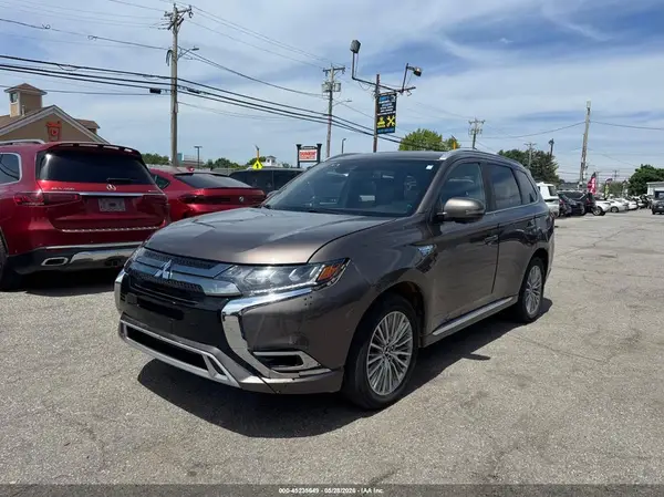 JA4J24A51KZ037793 2019 MITSUBISHI OUTLANDER - Image 2