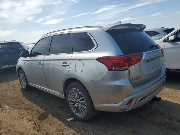 JA4J24A51LZ009297 2020 MITSUBISHI OUTLANDER - Image 2