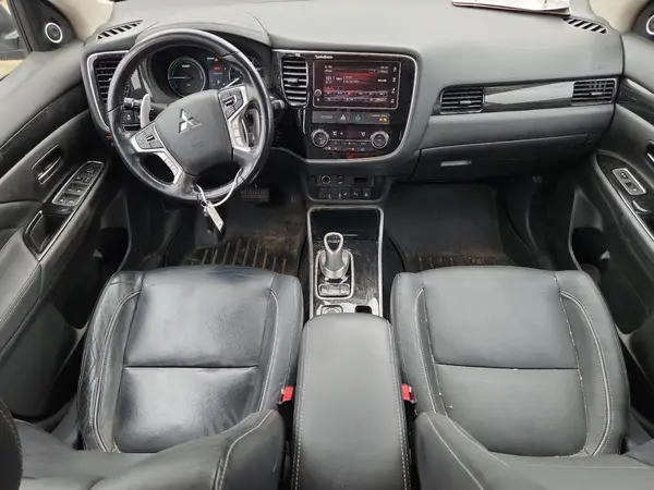 JA4J24A52JZ056917 2018 MITSUBISHI OUTLANDER - Image 8