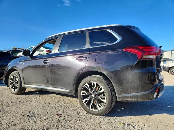 JA4J24A52JZ059784 2018 MITSUBISHI OUTLANDER - Image 2