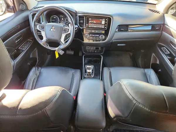 JA4J24A52JZ059784 2018 MITSUBISHI OUTLANDER - Image 8