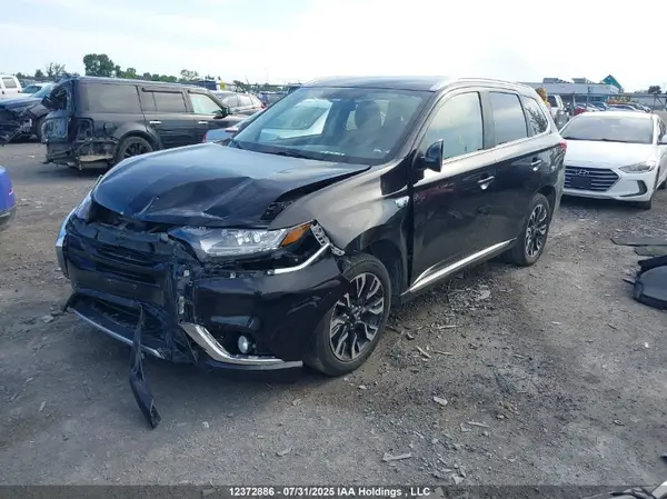 JA4J24A52JZ620386 2018 MITSUBISHI OUTLANDER - Image 2