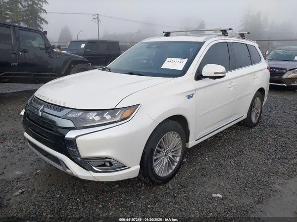JA4J24A52KZ036376 2019 MITSUBISHI OUTLANDER - Image 2