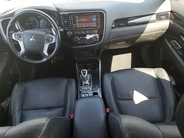 JA4J24A53JZ027880 2018 MITSUBISHI OUTLANDER - Image 8