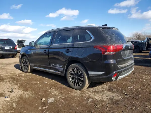 JA4J24A53JZ032299 2018 MITSUBISHI OUTLANDER - Image 2