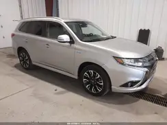 JA4J24A53JZ071751 2018 MITSUBISHI OUTLANDER