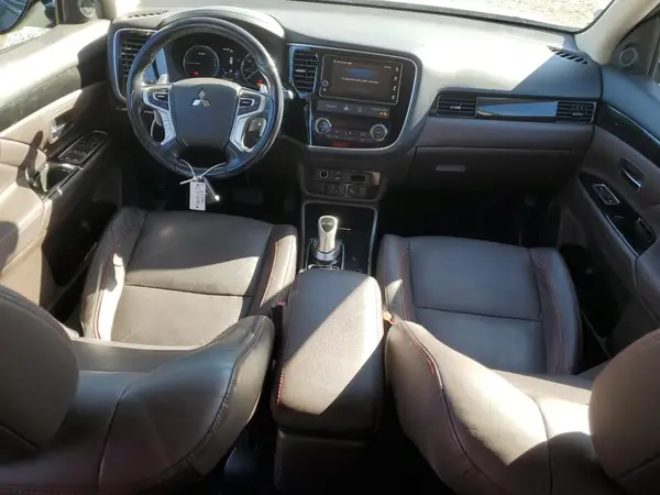 JA4J24A53JZ071796 2018 MITSUBISHI OUTLANDER - Image 8