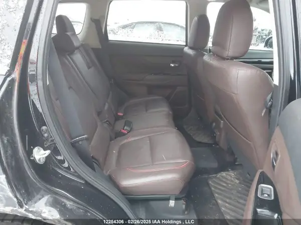 JA4J24A53JZ605900 2018 MITSUBISHI OUTLANDER - Image 8