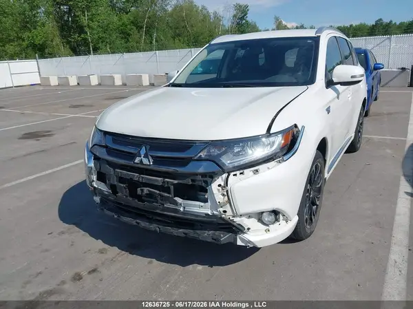 JA4J24A53JZ615942 2018 MITSUBISHI OUTLANDER - Image 2