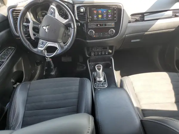 JA4J24A53KZ610693 2019 MITSUBISHI OUTLANDER - Image 8