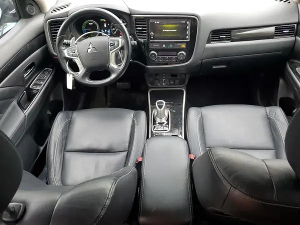 JA4J24A54JZ028049 2018 MITSUBISHI OUTLANDER - Image 8