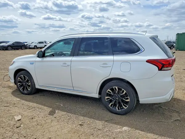 JA4J24A54JZ054344 2018 MITSUBISHI OUTLANDER - Image 2
