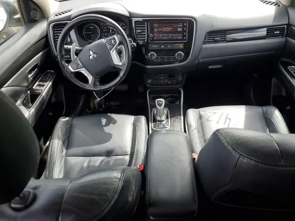 JA4J24A54JZ054344 2018 MITSUBISHI OUTLANDER - Image 8