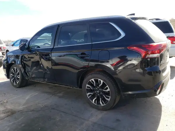 JA4J24A54JZ055817 2018 MITSUBISHI OUTLANDER - Image 2