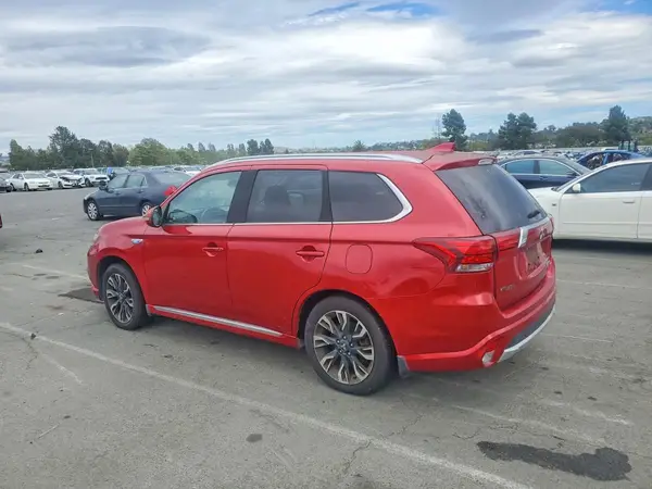 JA4J24A54JZ071077 2018 MITSUBISHI OUTLANDER - Image 2