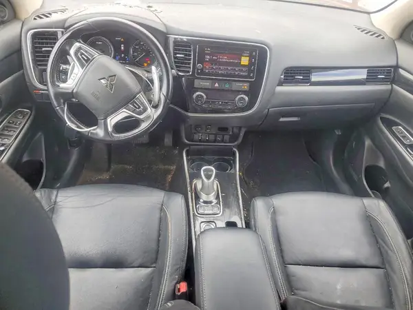 JA4J24A54JZ071077 2018 MITSUBISHI OUTLANDER - Image 8