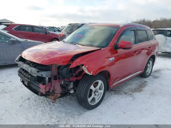 JA4J24A54JZ615724 2018 MITSUBISHI OUTLANDER - Image 2