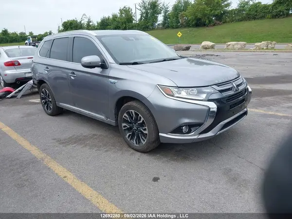 JA4J24A54JZ617828 2018 MITSUBISHI OUTLANDER - Image 1