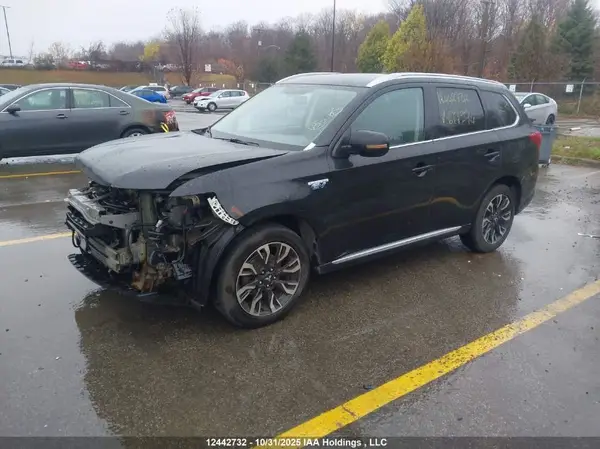 JA4J24A54JZ617974 2018 MITSUBISHI OUTLANDER - Image 2