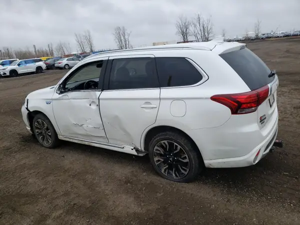 JA4J24A54JZ620762 2018 MITSUBISHI OUTLANDER - Image 2