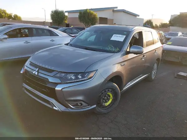 JA4J24A54KZ052904 2019 MITSUBISHI OUTLANDER - Image 2
