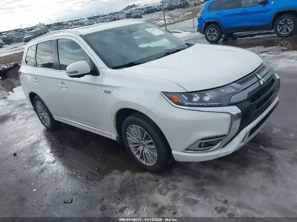 JA4J24A54LZ029737 2020 MITSUBISHI OUTLANDER - Image 1