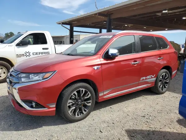 JA4J24A55JZ031705 2018 MITSUBISHI OUTLANDER - Image 1