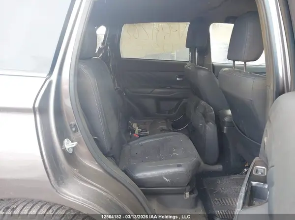 JA4J24A55JZ611262 2018 MITSUBISHI OUTLANDER - Image 8
