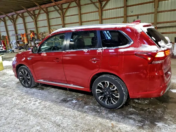 JA4J24A55JZ612623 2018 MITSUBISHI OUTLANDER - Image 2