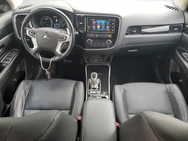 JA4J24A55JZ619524 2018 MITSUBISHI OUTLANDER - Image 8