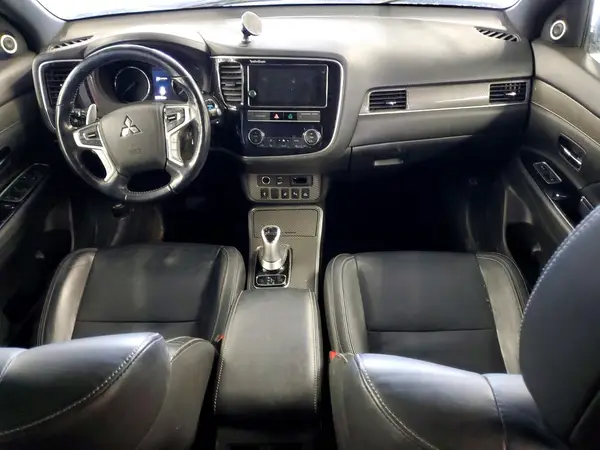 JA4J24A55KZ047940 2019 MITSUBISHI OUTLANDER - Image 8