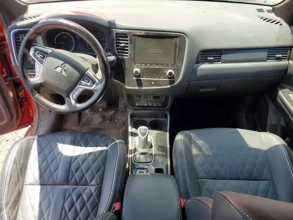 JA4J24A55LZ009013 2020 MITSUBISHI OUTLANDER - Image 8