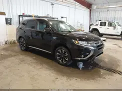 JA4J24A56JZ030739 2018 MITSUBISHI OUTLANDER