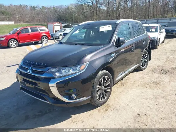 JA4J24A56JZ031678 2018 MITSUBISHI OUTLANDER - Image 2