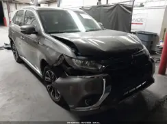 JA4J24A56JZ050893 2018 MITSUBISHI OUTLANDER