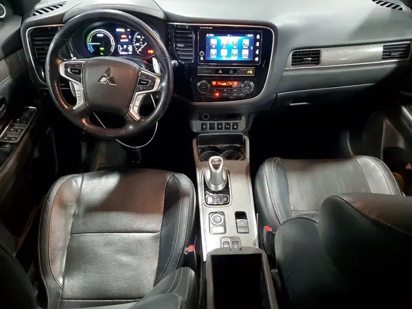 JA4J24A56KZ046926 2019 MITSUBISHI OUTLANDER - Image 8