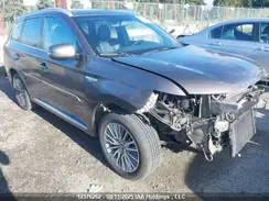 JA4J24A56LZ606879 2020 MITSUBISHI OUTLANDER