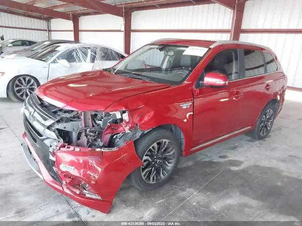 JA4J24A57JZ071963 2018 MITSUBISHI OUTLANDER - Image 2