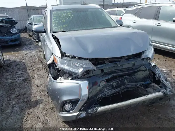 JA4J24A57JZ605754 2018 MITSUBISHI OUTLANDER - Image 1